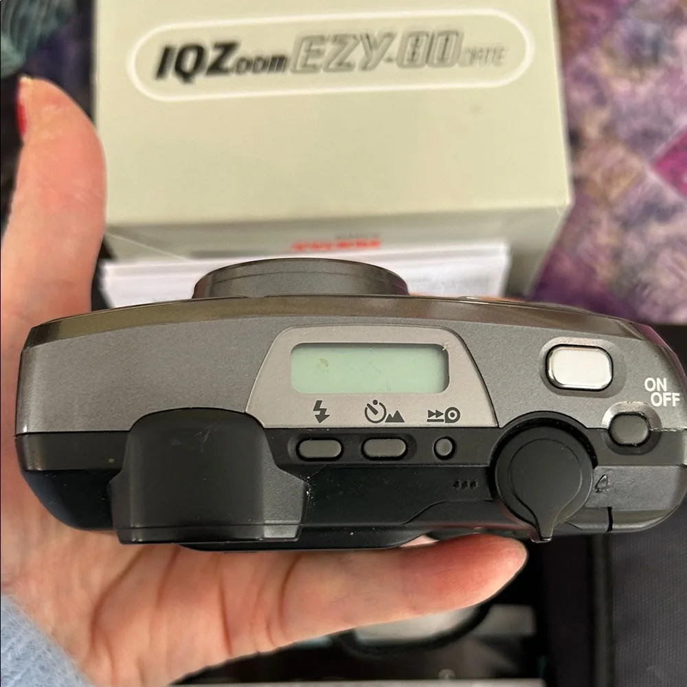 Pentax IQZoom EZY-80 Date Camera - Silver